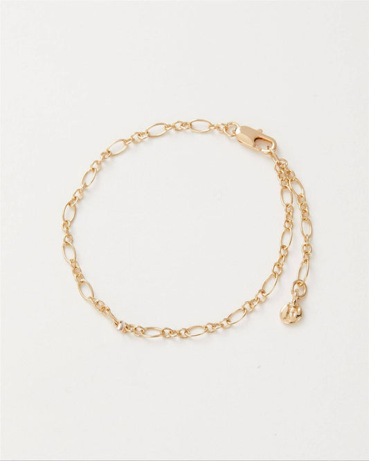 Oval Figaro Chain Bracelet