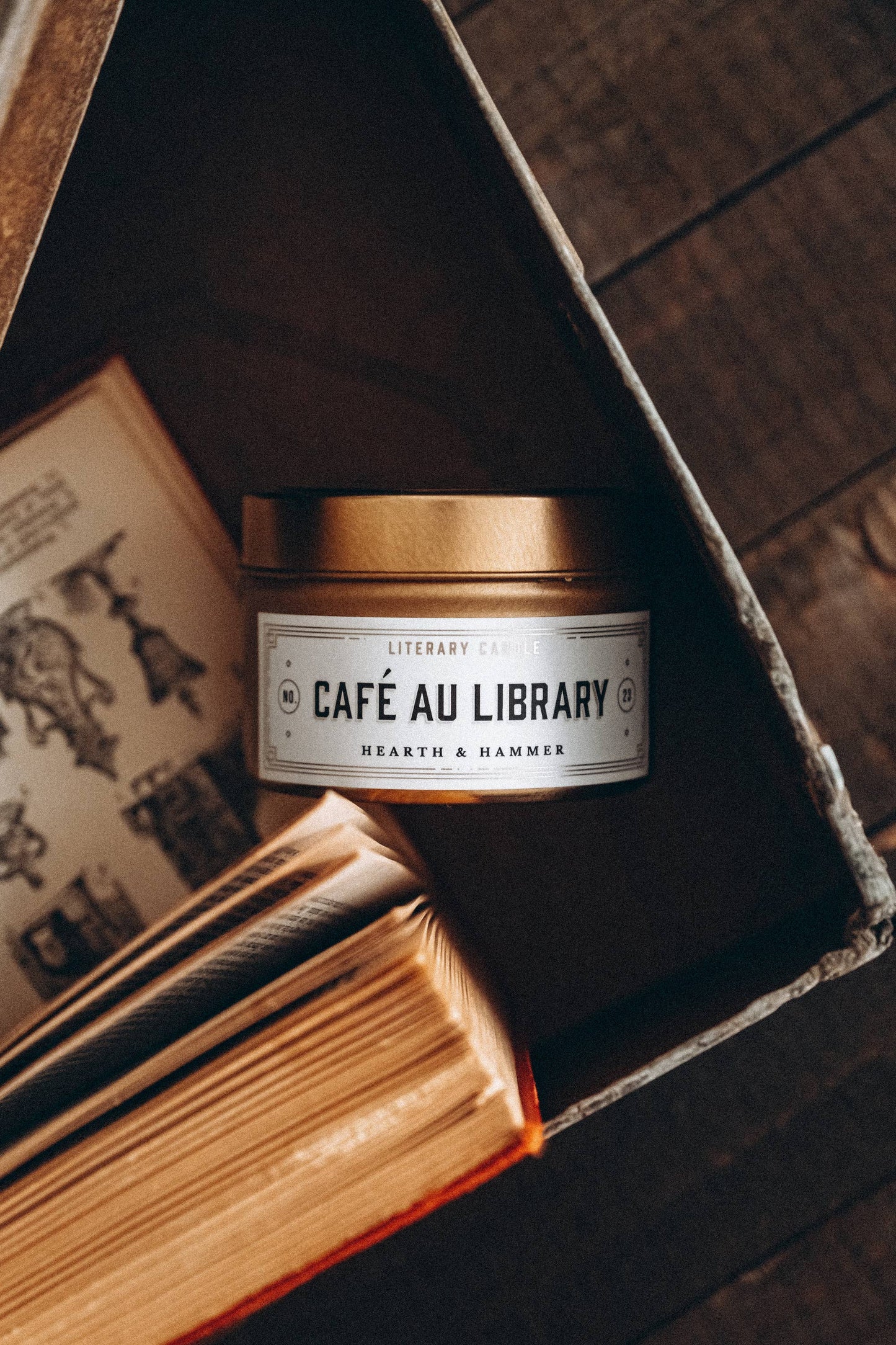 Café Au Library Travel Tin Literary | 4oz Candle
